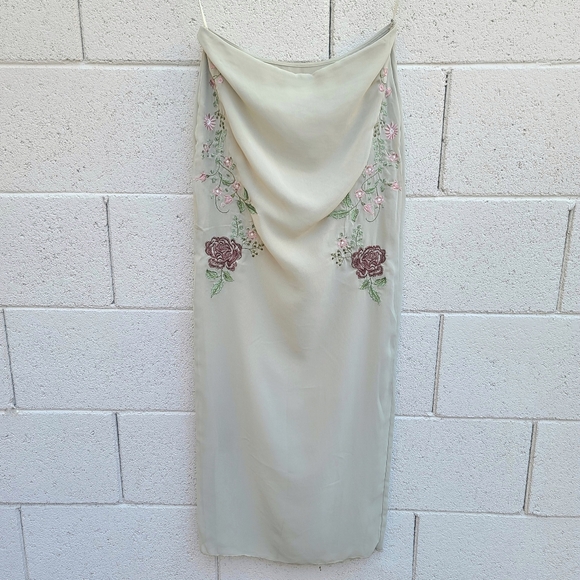 House of CB | Lailah Embroidered Floral Maxi Skirt Artichoke Size XS *Skirt Only - Picture 2 of 11